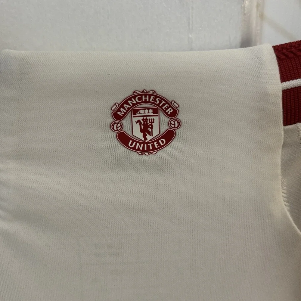 Manchester United 2023-24 Rasmus Højlund (#11)‎ Jersey Size Large